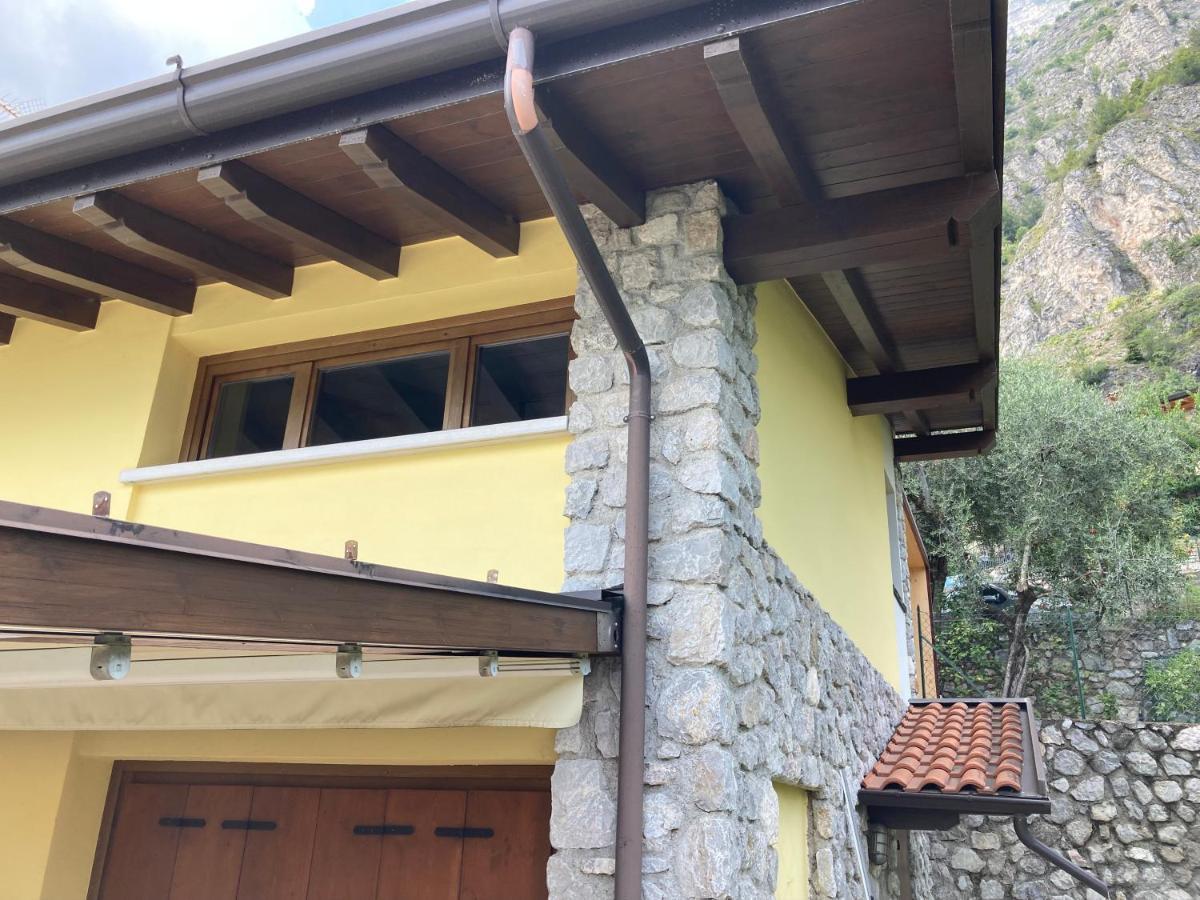 La Casa Sul Lago Apartments - Olive Tree Apartment Limone sul Garda Esterno foto